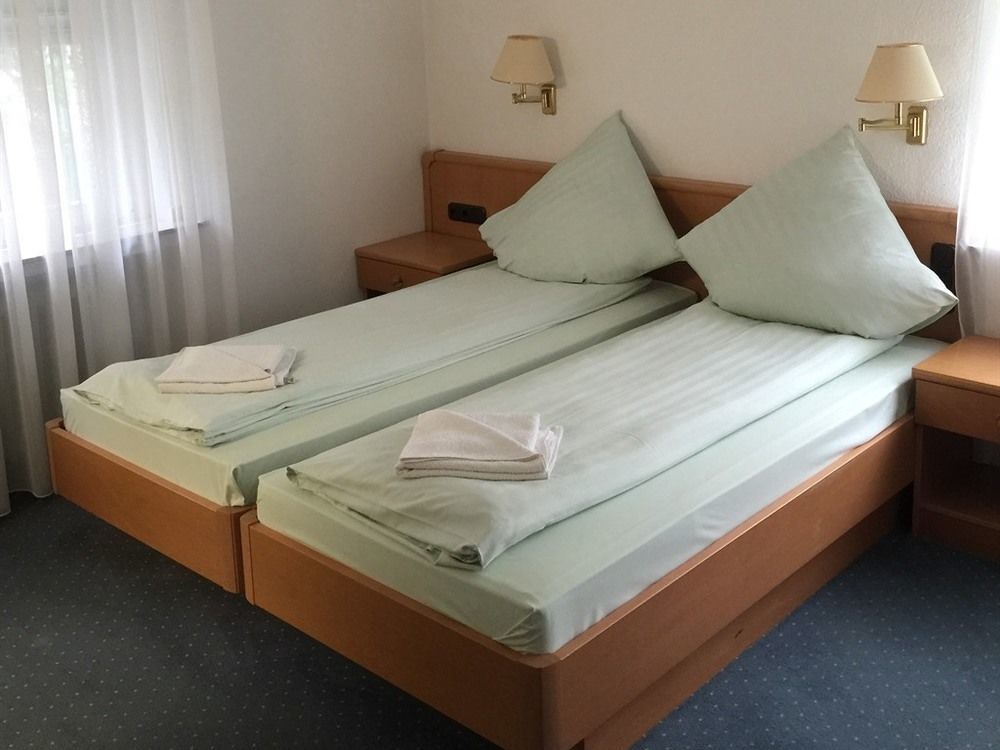 Hotel Schugt Brauweiler Kültér fotó
